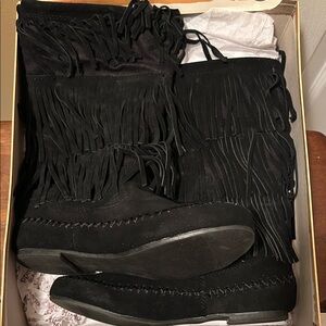 Brand New Mudd Black Fringe Boots Sz 8